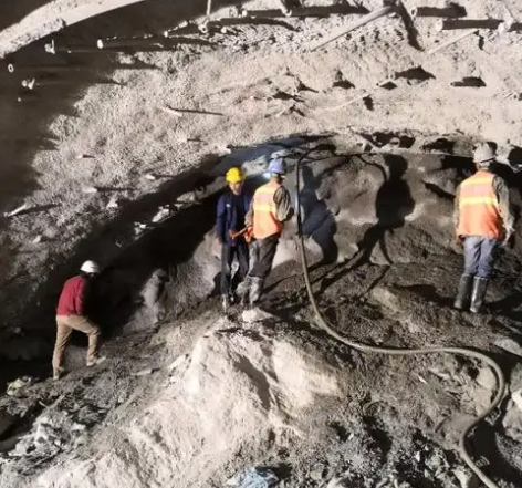 景德镇拱顶带模注浆料的施工流程及注意事项